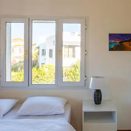 Nando Walk Tomerit Park & Kaya Palazzo By Hk