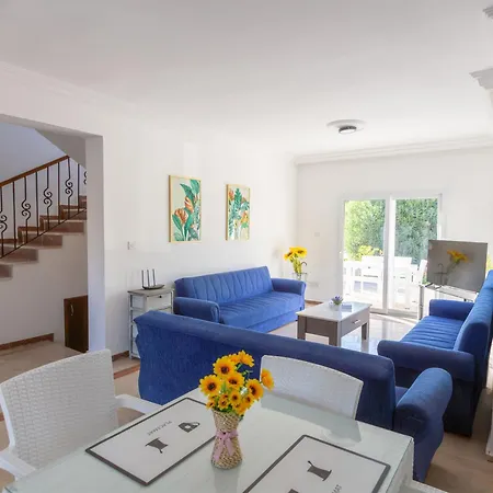 Vila Nando Walk Tomerit Park & Kaya Palazzo By Hk Kyrenia (Northern Cyprus)