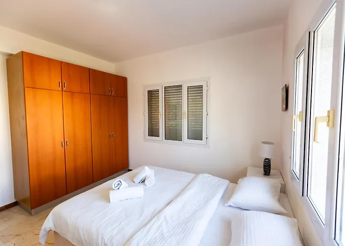 Nando Walk Tomerit Park & Kaya Palazzo By Hk